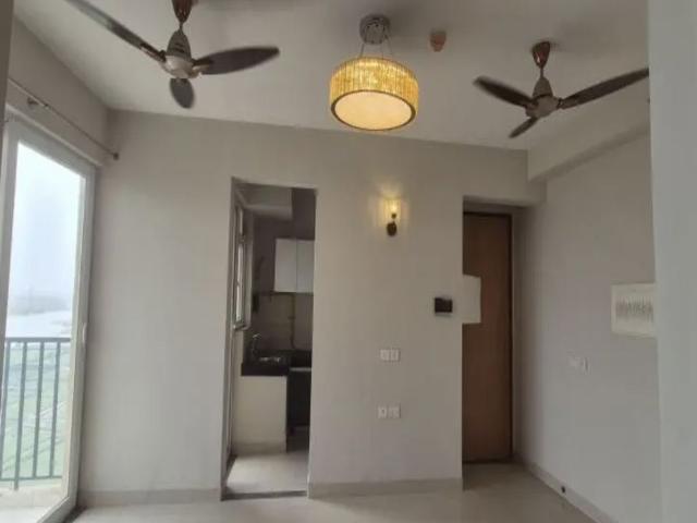 Resale | 2 BHK 1100 Sq.Ft. Apartment in Tata Eureka Park