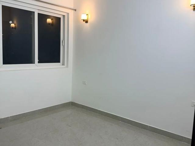 Resale | 2 BHK 1100 Sq.Ft. Apartment in Tata Eureka Park