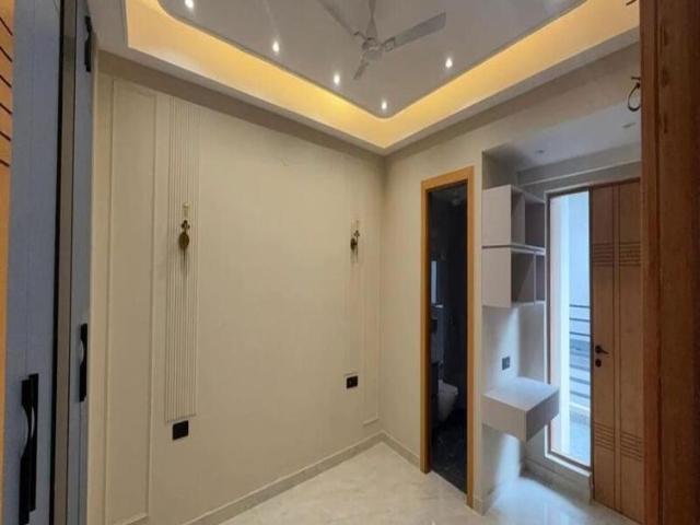 Resale | 2 BHK + 1100 Sq.Ft. Independent House in Subhash Nagar