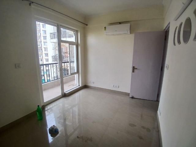Resale | 2 BHK 1105 Sq.Ft. Apartment in DLF Regency Park I