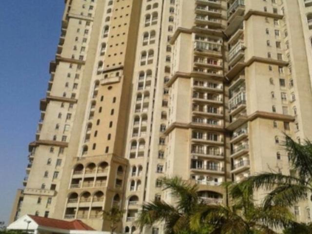 Resale | 2 BHK 1105 Sq.Ft. Apartment in DLF Regency Park I