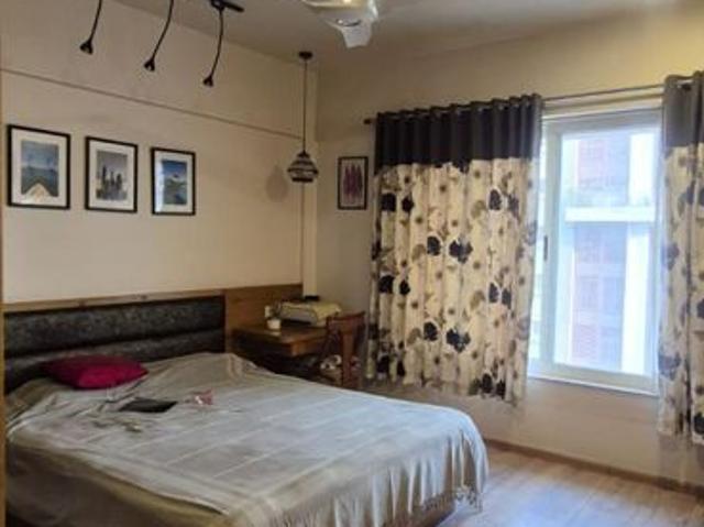 Resale | 2 BHK 1105 Sq.Ft. Apartment in Lunkad Goldcoast