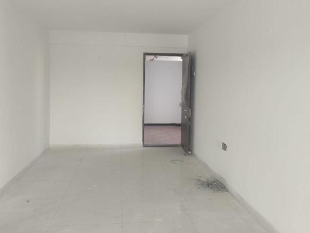 Resale | 2 BHK 1110 Sq.Ft. Apartment in Godrej Park Retreat