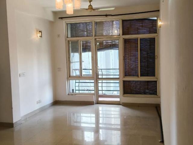 Resale | 2 BHK + 1110 Sq.Ft. Apartment in Omaxe Grand