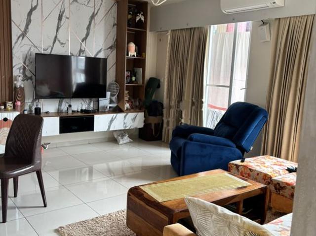 Resale | 2 BHK 1114 Sq.Ft. Apartment in Godrej 24 Sarjapur
