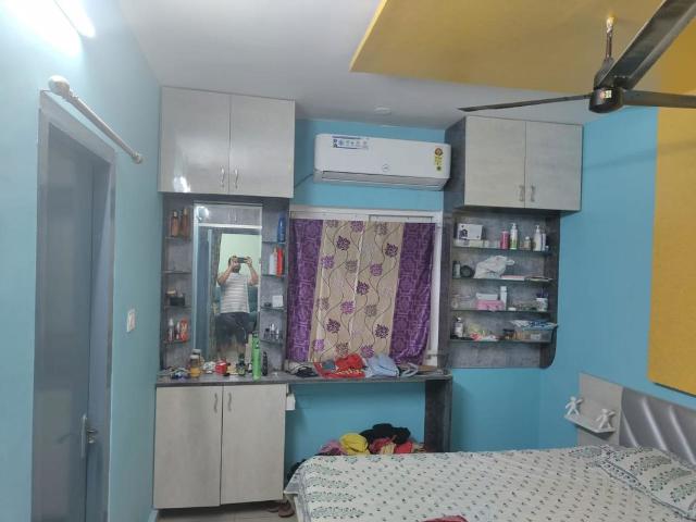 Resale | 2 BHK 1120 Sq.Ft. Apartment in Royal Home Senate