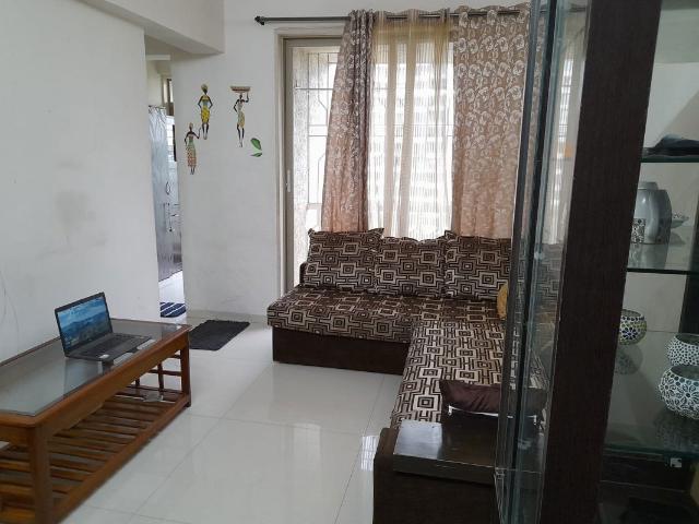 Resale | 2 BHK 1129 Sq.Ft. Apartment in Pratik Gardens
