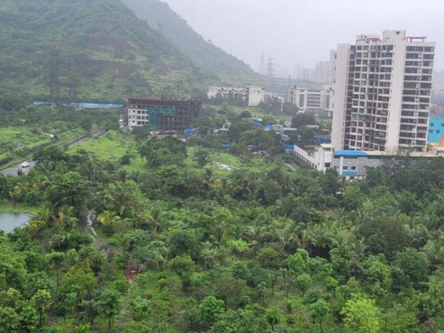 Resale | 2 BHK + 1130 Sq.Ft. Apartment in Adhiraj Gardens