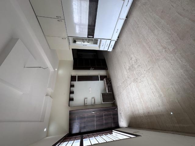 Resale | 2 BHK 1130 Sq.Ft. Apartment in Sector 125