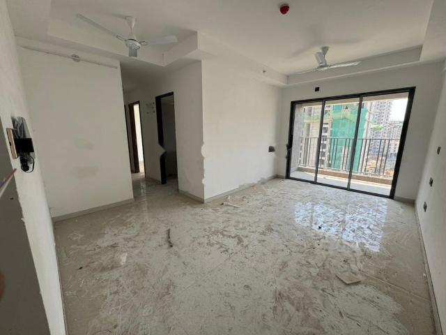 Resale | 2 BHK 1131 Sq.Ft. Apartment in Regency Astra