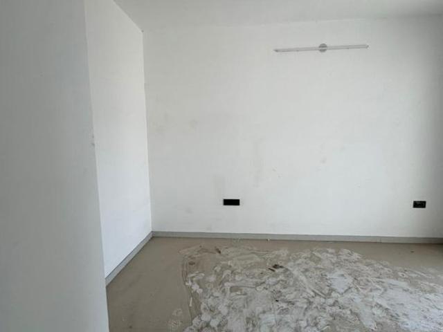 Resale | 2 BHK 1131 Sq.Ft. Apartment in Regency Astra