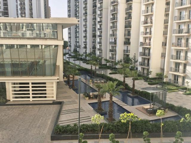 Resale | 2 BHK 1137 Sq.Ft. Apartment in Eldeco Live By The Greens