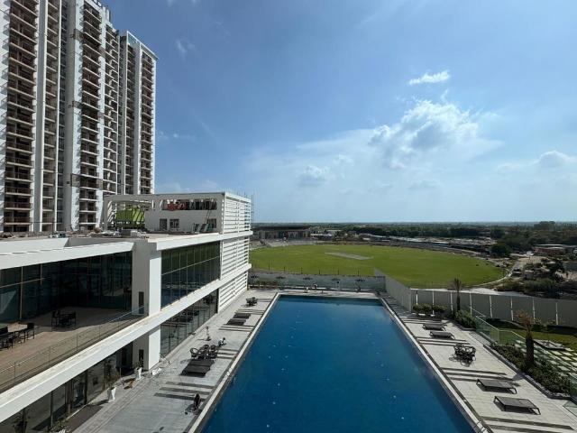 Resale | 2 BHK + 1137 Sq.Ft. Apartment in Eldeco Live By The Greens