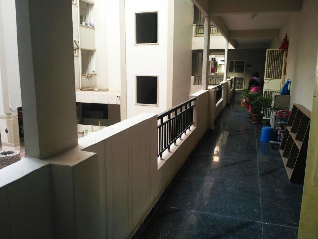 Resale | 2 BHK + 1240 Sq.Ft. Apartment in Aparna Sarovar Zicon