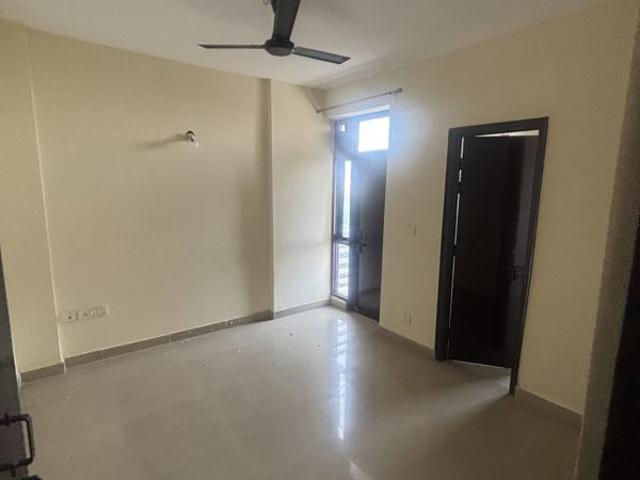 Resale | 2 BHK 1240 Sq.Ft. Apartment in RAS Palm Residency