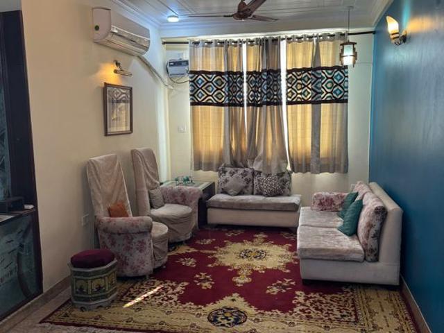 Resale | 2 BHK 1245 Sq.Ft. Apartment in Gaur Valerio