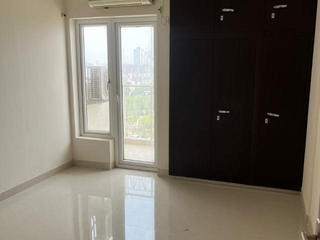 Resale | 2 BHK 1245 Sq.Ft. Apartment in Pareena Micasa