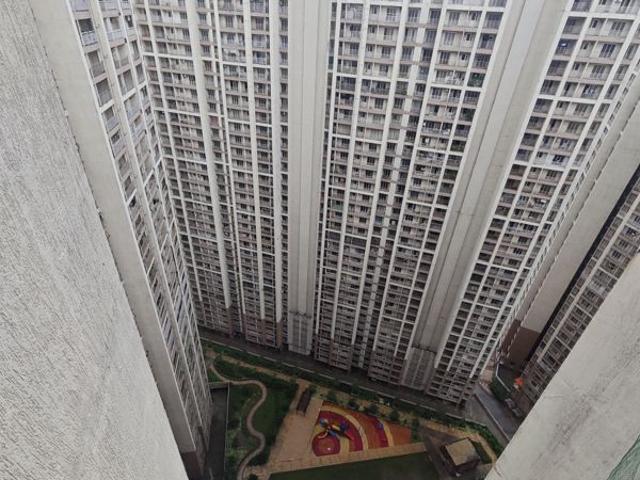 Resale | 2 BHK 1246 Sq.Ft. Apartment in Indiabulls Greens