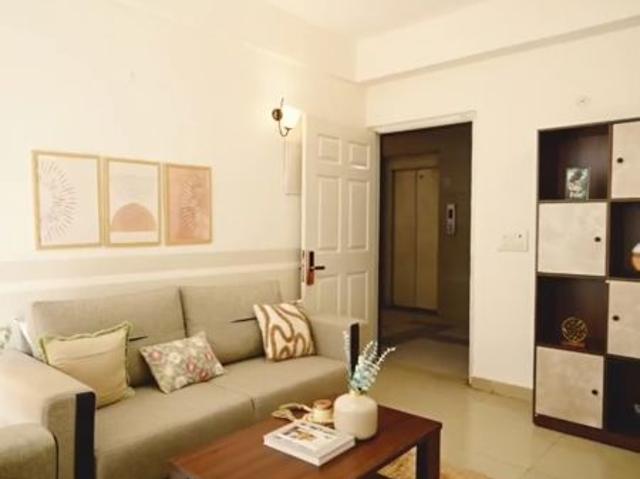 Resale | 2 BHK 1250 Sq.Ft. Apartment in Ajnara Gen X