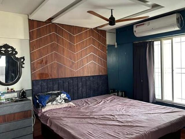 Resale | 2 BHK 1250 Sq.Ft. Apartment in Gulmohar Queenstown