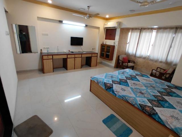 Resale | 2 BHK 1250 Sq.Ft. Apartment in NM Heights
