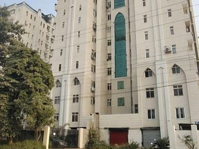 Resale | 2 BHK 1250 Sq.Ft. Apartment in Samiah Melrose Square