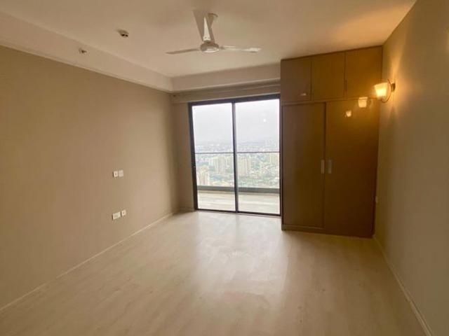 Resale | 2 BHK + 1251 Sq.Ft. Apartment in M3M Heights