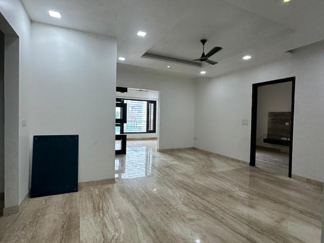 Resale | 2 BHK 1258 Sq.Ft. Apartment in BPTP Discovery Park