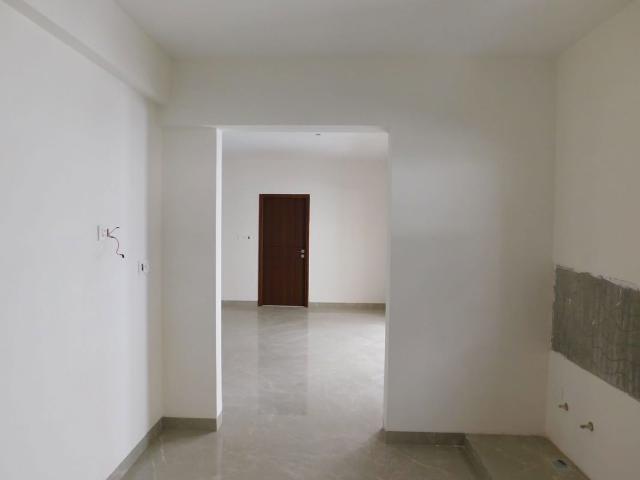 Resale | 2 BHK 1260 Sq.Ft. Apartment in Vazhraa Vihhari