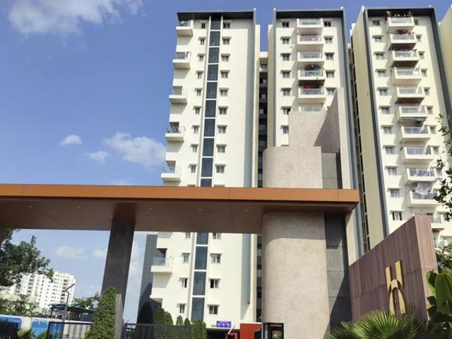 Resale | 2 BHK + 1269 Sq.Ft. Apartment in Vaishnavi Houdini