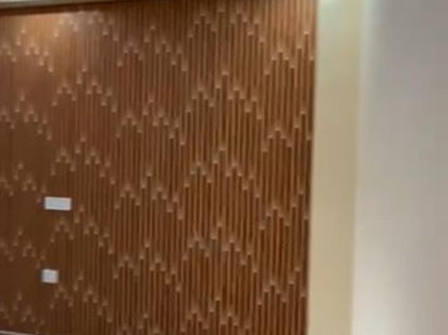 Resale | 2 BHK 1280 Sq.Ft. Apartment in Land Craft Golf Links Apartment Phase 1