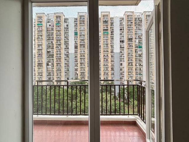 Resale | 2 BHK 1285 Sq.Ft. Apartment in Bulland Heights