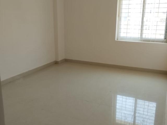 Resale | 2 BHK 1285 Sq.Ft. Apartment in Om Sree Gallaxy