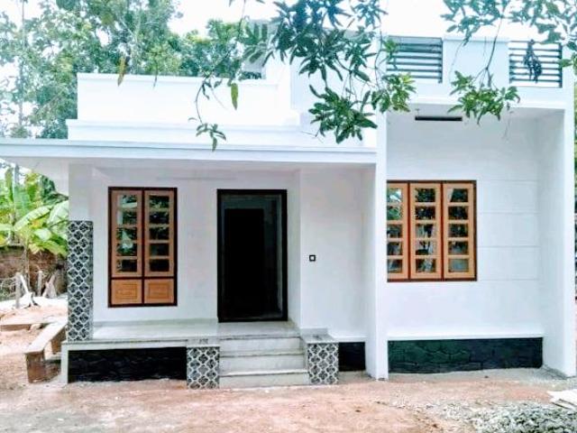 Resale | 2 BHK 1200 Sq.Ft. Villa in Luxury Villa Mp