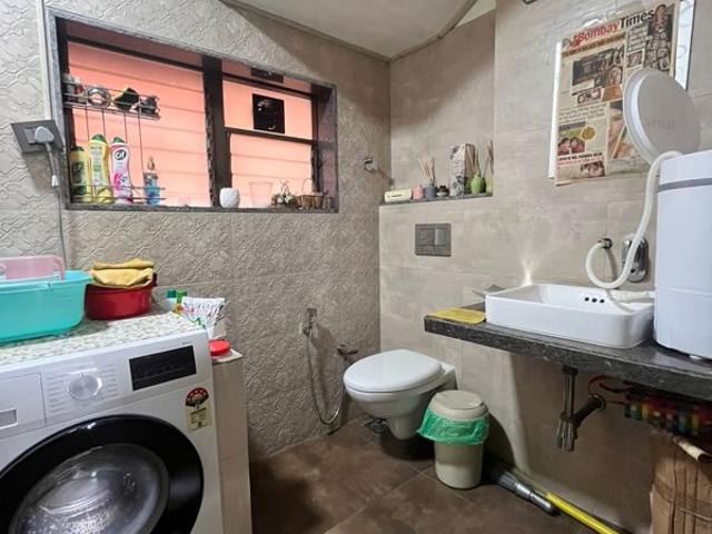 Resale | 2 BHK 1200 Sq.Ft. Apartment in Andheri West