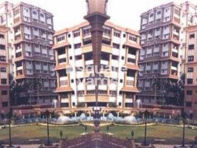 Resale | 2 BHK 1200 Sq.Ft. Apartment in Green Valley CHS