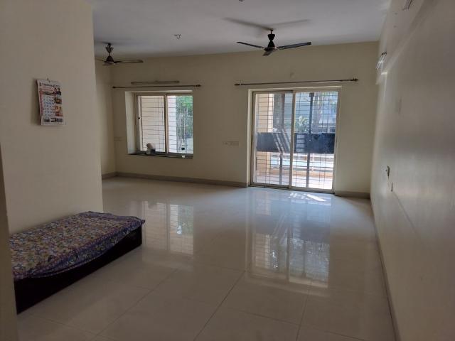 Resale | 2 BHK 1200 Sq.Ft. Apartment in Mirchandani Palms