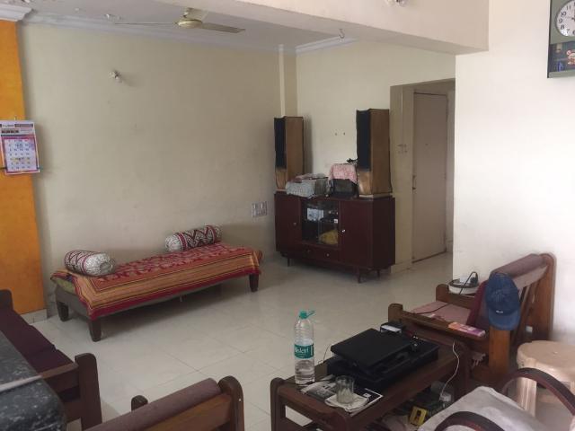 Resale | 2 BHK 1200 Sq.Ft. Apartment in Pragati Apartments Dahanukar Colony