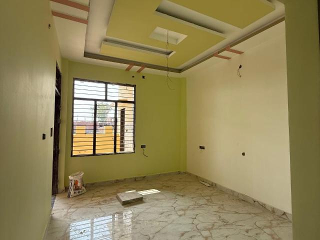 Resale | 2 BHK 1200 Sq.Ft. Independent House in Mohanlalganj