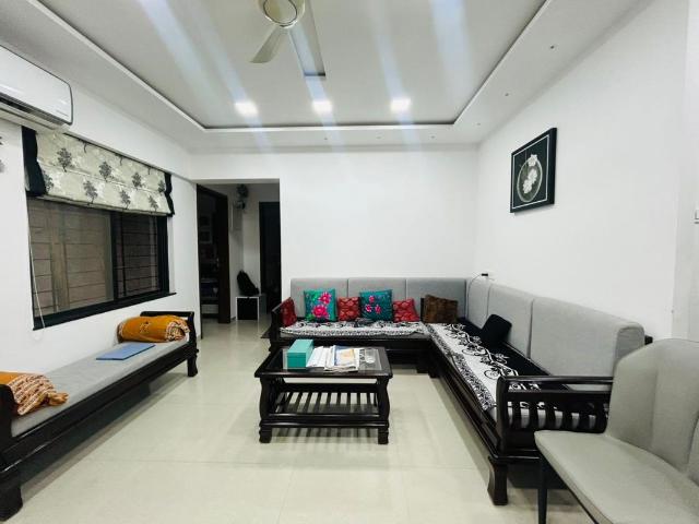 Resale | 2 BHK 1201 Sq.Ft. Apartment in Sinhagad Road
