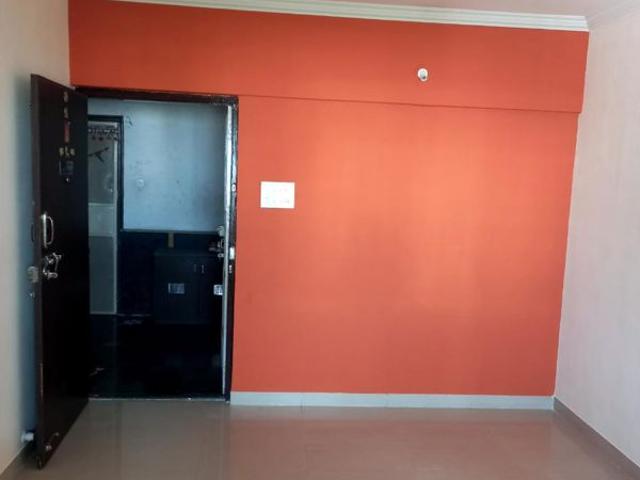Resale | 2 BHK 1210 Sq.Ft. Apartment in Dahanukar Colony