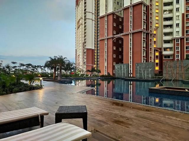 Resale | 2 BHK 1216 Sq.Ft. Apartment in Prestige Lakeside Habitat