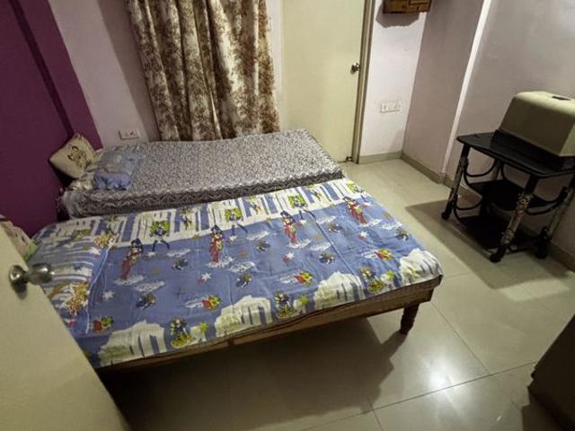 Resale | 2 BHK 1220 Sq.Ft. Apartment in Goel Ganga Constella