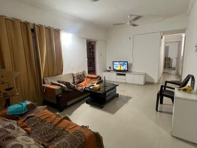 Resale | 2 BHK 1220 Sq.Ft. Apartment in Goel Ganga Constella