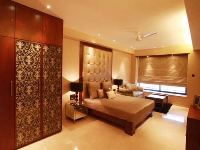 Resale | 2 BHK 1220 Sq.Ft. Apartment in Saffron Amber