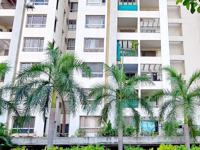 Resale | 2 BHK 1230 Sq.Ft. Apartment in Eisha Zenith