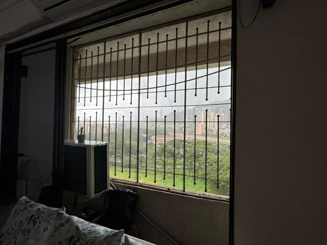 Resale | 2 BHK 1230 Sq.Ft. Apartment in Hex Blox CHS