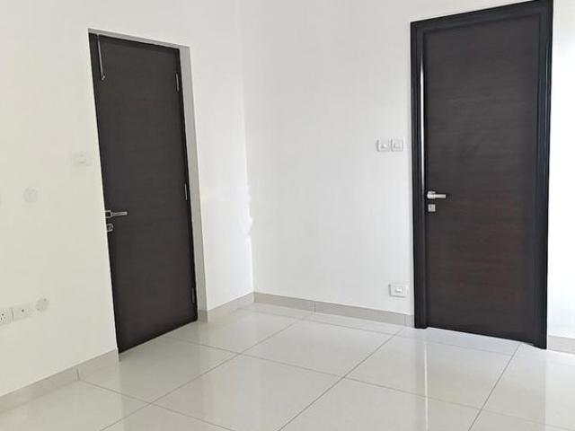 Resale | 2 BHK 1341 Sq.Ft. Apartment in Aparna Zenon