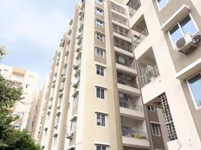 Resale | 2 BHK 1345 Sq.Ft. Apartment in Vazhraa Vihhari