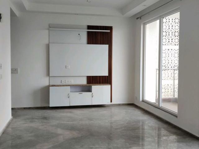Resale | 2 BHK 1350 Sq.Ft. Apartment in Ace Starlit